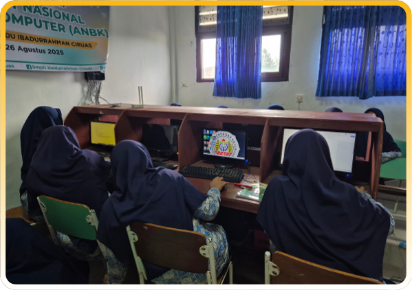 Laboratorium Komputer SMPIT Ibadurrahman